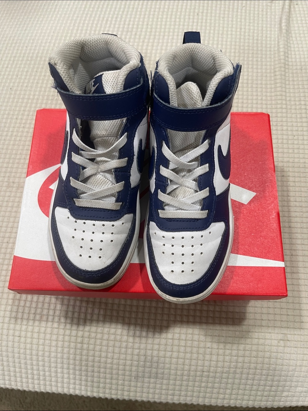 Nike Kids High-Top Sneakers in Navy and White